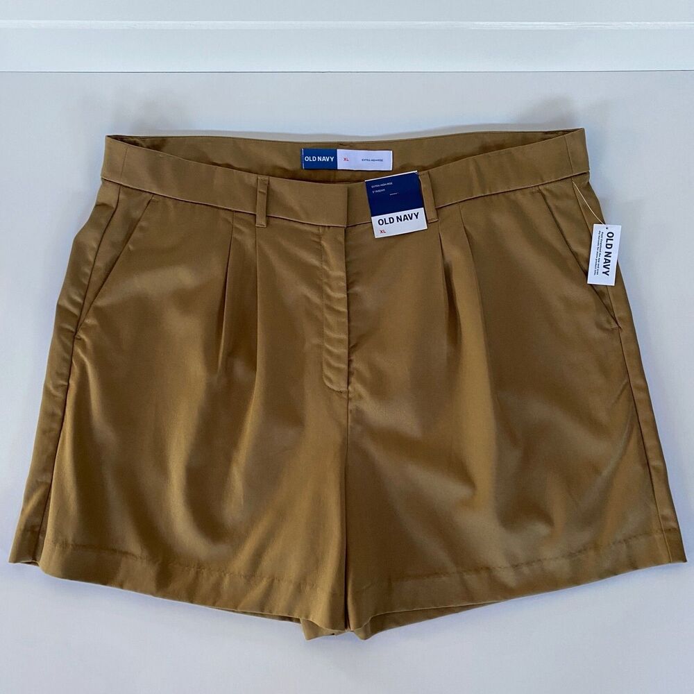 Old Navy High-Rise Taylor Trouser Shorts XL Casual Chic Minimalist Contemporary - Picture 1 of 11